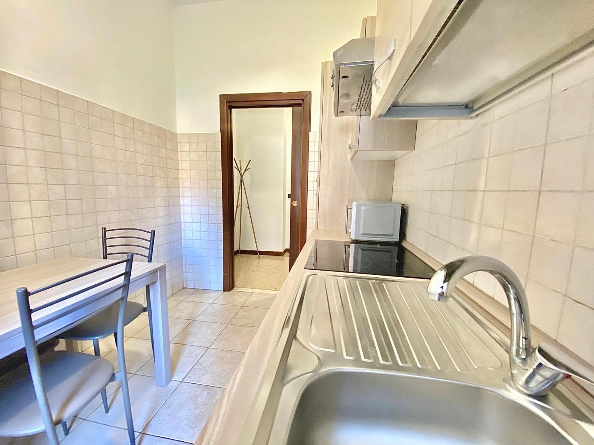 Home Fr Milan Bagian luar foto