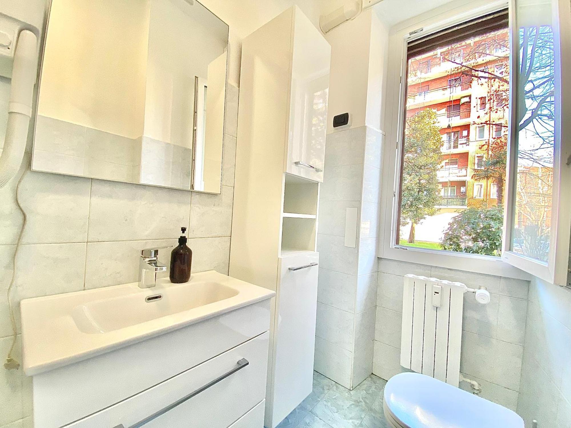 Home Fr Milan Bagian luar foto