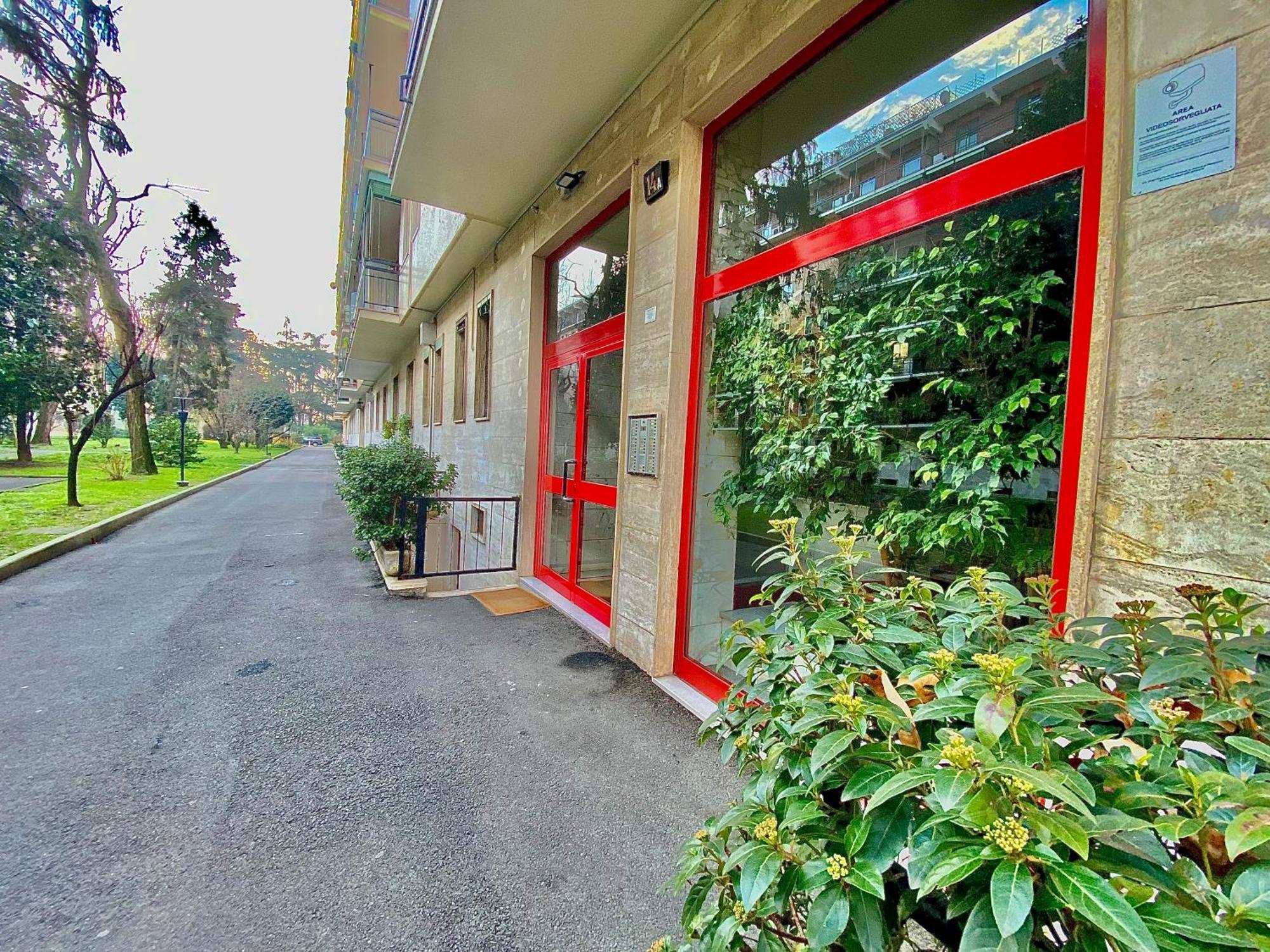 Home Fr Milan Bagian luar foto